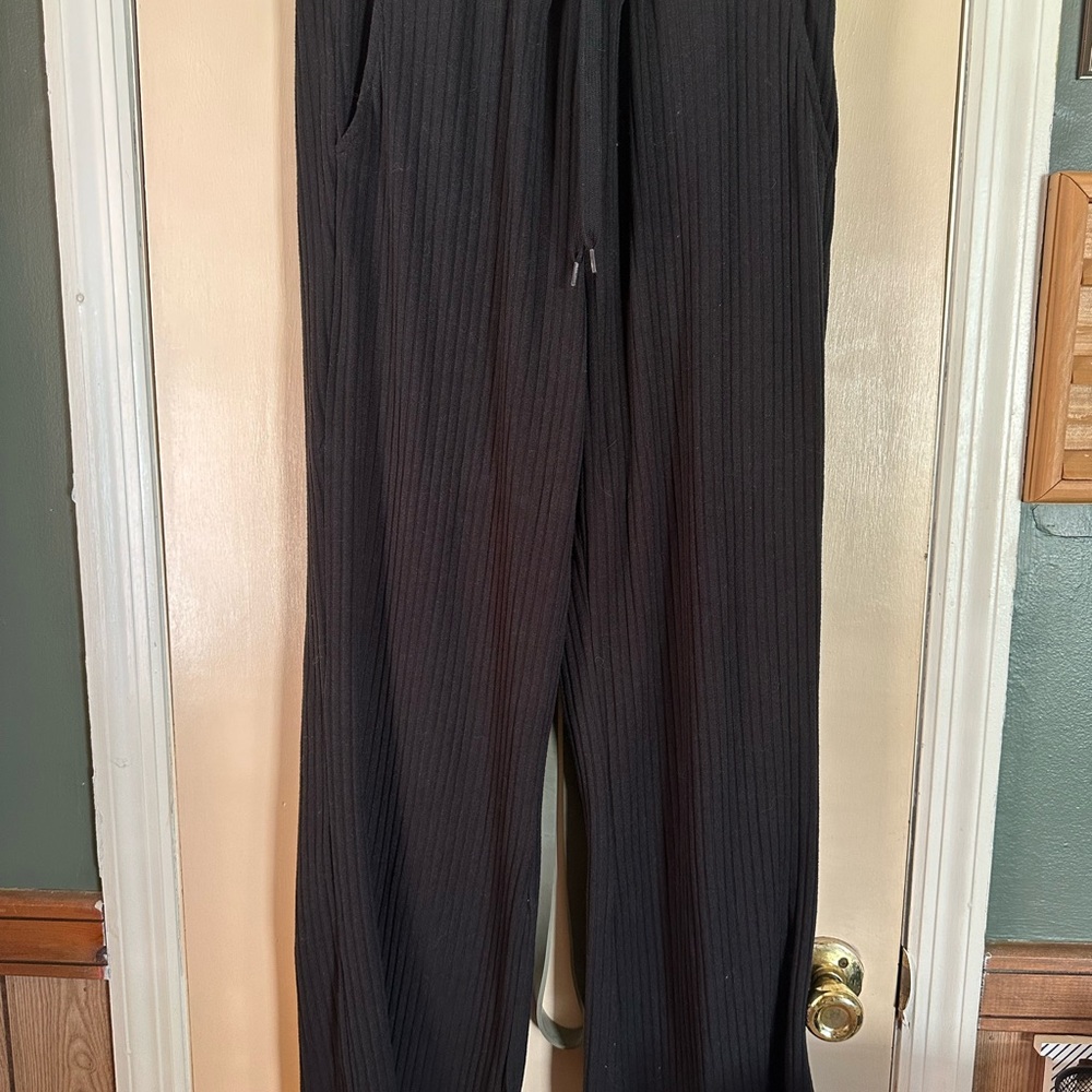 Women’s Black Pants